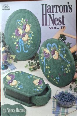 Revista Harron's Nest Vol IV