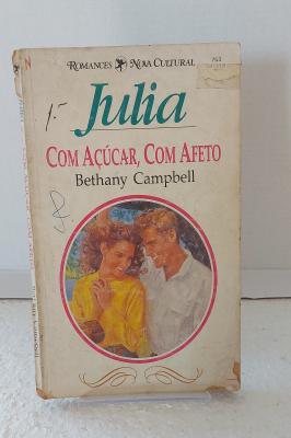 Julia- Com açucar, Com afeto