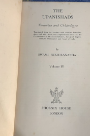 The Upanishads: Taittiriya and Chhãndogya-Volume IV