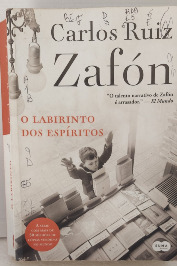 O labirinto dos espíritos