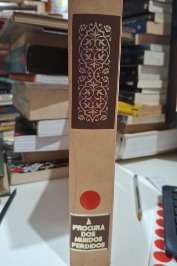 A procura dos mundos perdidos