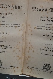 Novo Diccionario da língua portugueza e allemã 2 volumes