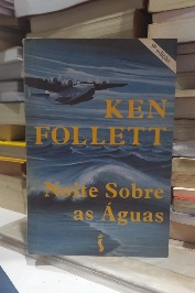 Noite Sobre as Águas