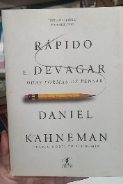 Rápido e Devagar