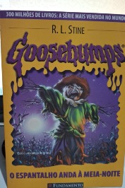 Goosebumps- O espantalho anda à meia noite.