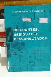 Diferentes, desiguais e desconectados