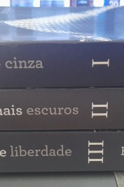 Trilogia Cinquenta Tons de Cinza