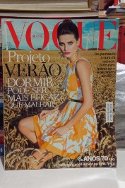 Revista Vogue Brasil  N°412 - Dezembro 2012